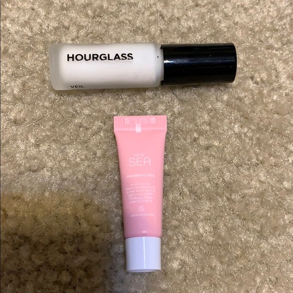 Makeup bundle of 6 products - Picture 7 of 7